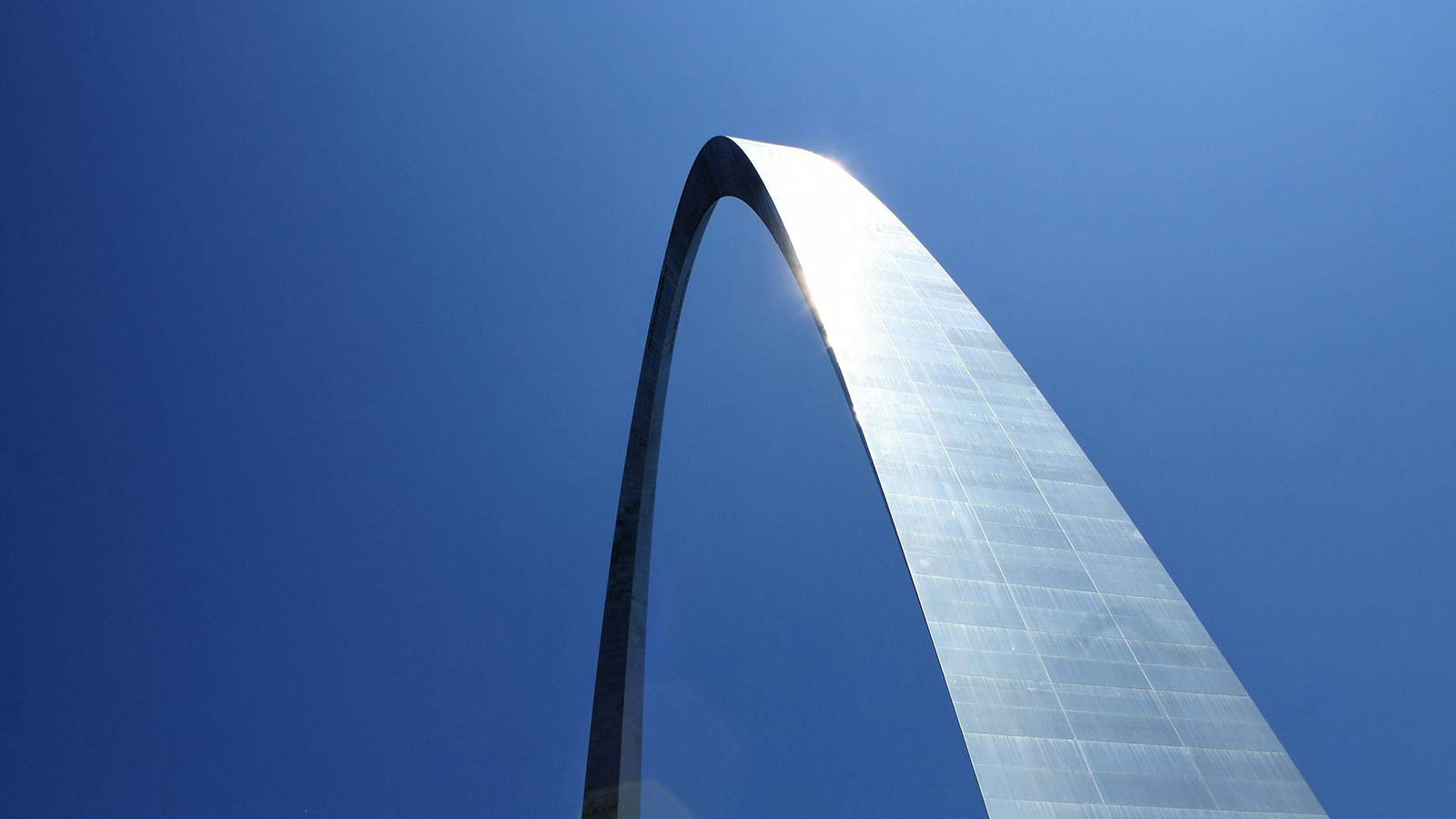 A Comprehensive Guide to Missouri Property Searches, Deed Records, and Title Lookups