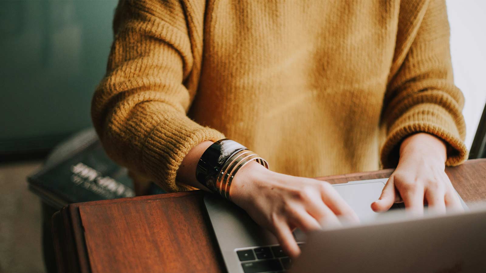Nationwide Title Searches: 5 Key Coverage Gaps & Local Power